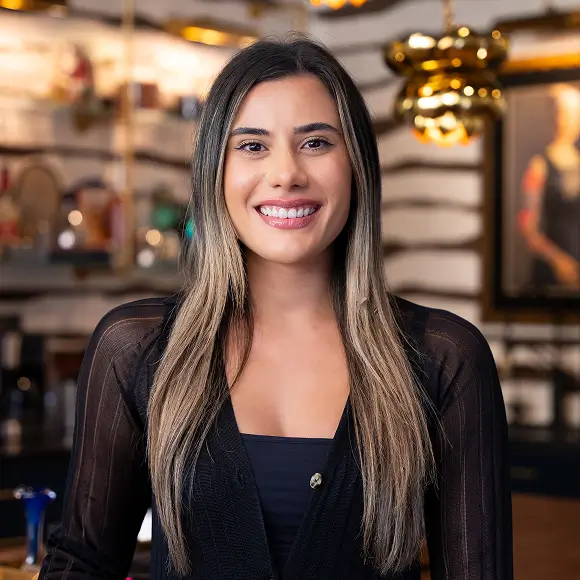 Juliet - Junior Designer at Grace Blu