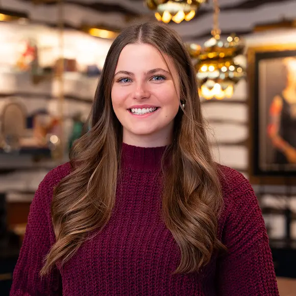 Kayla - Junior Designer at Grace Blu