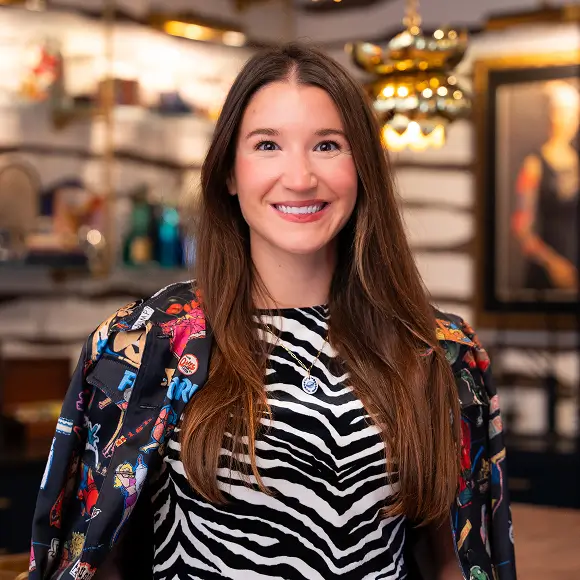 Sallie - Marketer and Stylist at Grace Blu